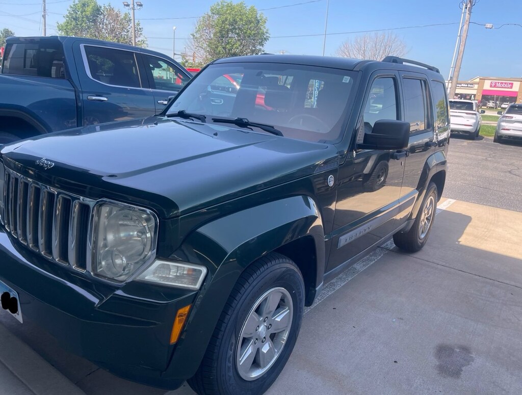 Used 2011 Jeep Liberty Sport SUV
