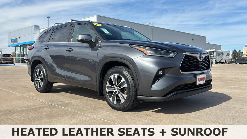 Used 2021 Toyota Highlander XLE SUV