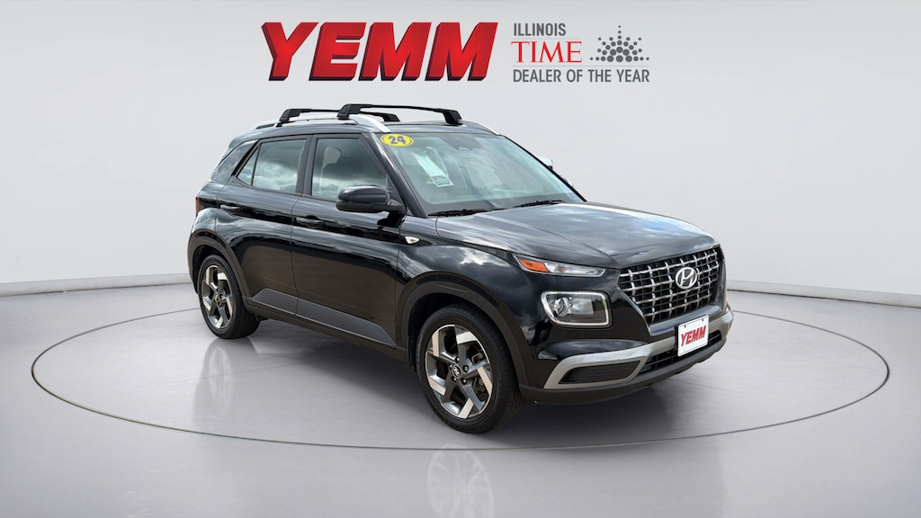 Used 2024 Hyundai Venue SEL SUV