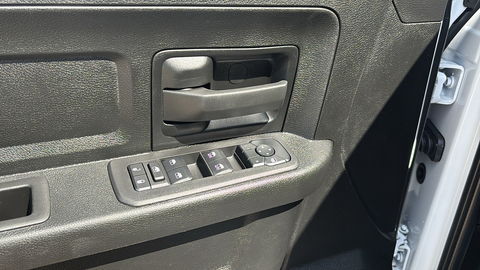 2025 RAM Ram 2500 Pickup Tradesman - Photo 23