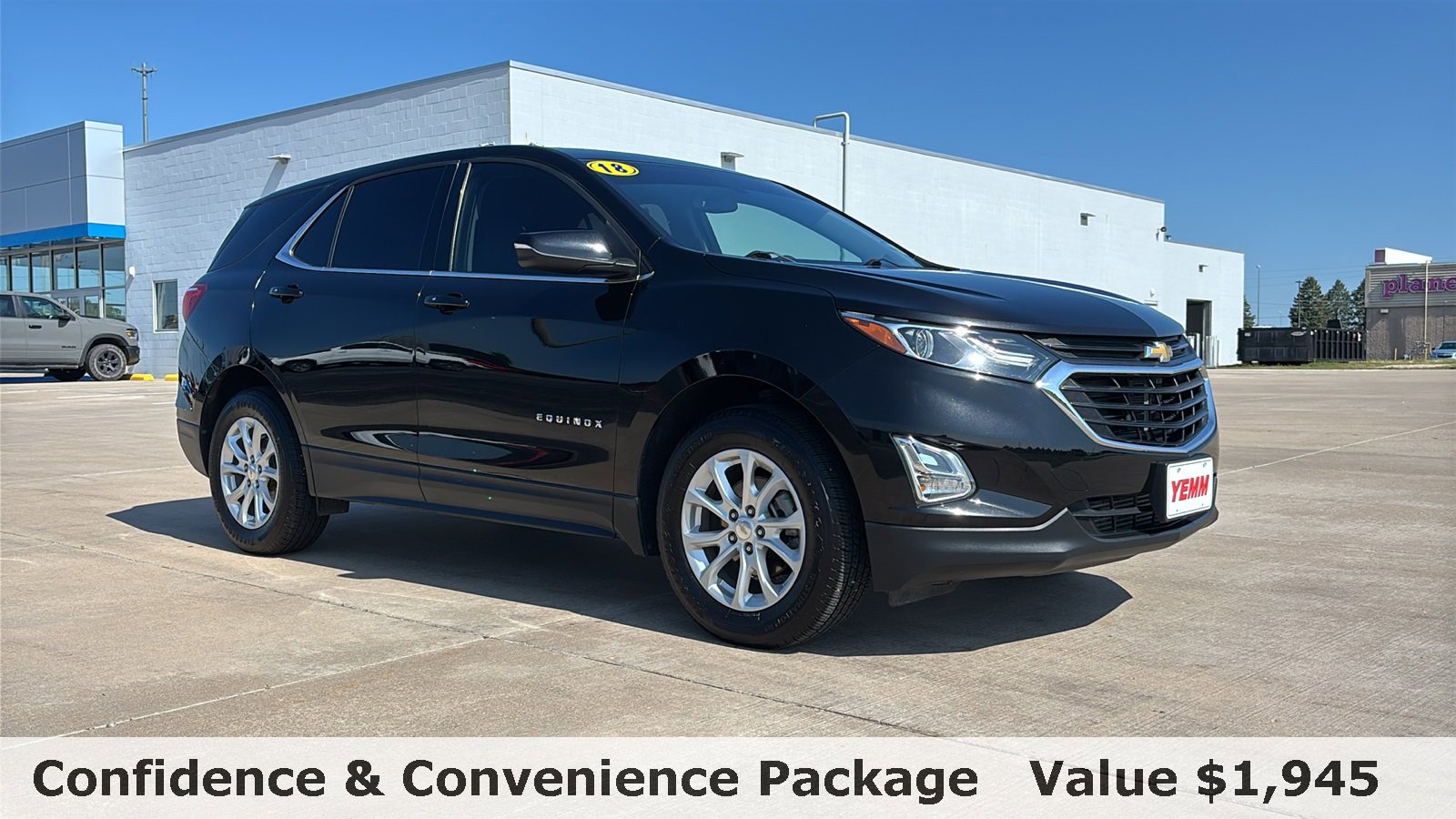 Used 2018 Chevrolet Equinox LT with VIN 2GNAXSEV7J6288115 for sale in Galesburg, IL
