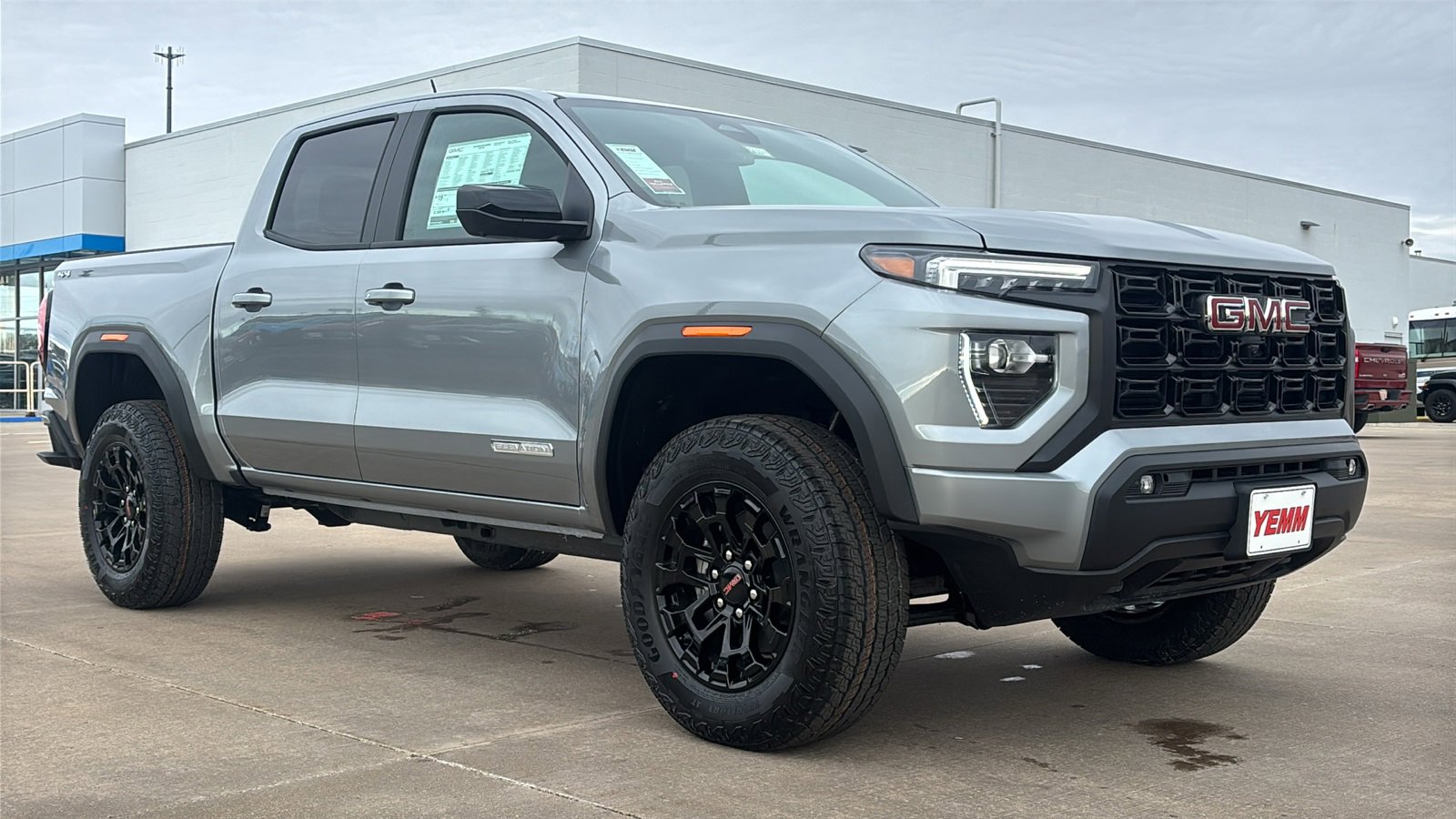 2026 GMC Canyon Elevation's photo