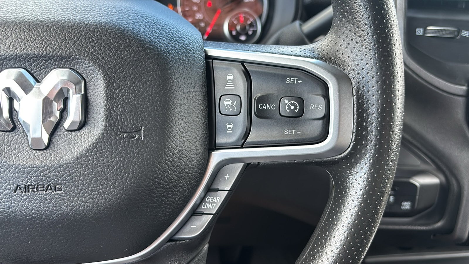 2025 RAM Ram 2500 Pickup Tradesman - Photo 14