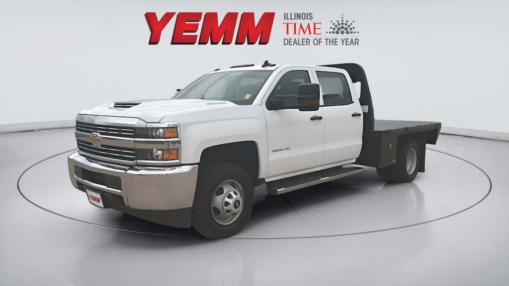 Used 2018 Chevrolet Silverado 3500 HD Chassis Cab Work Truck Truck Crew Cab