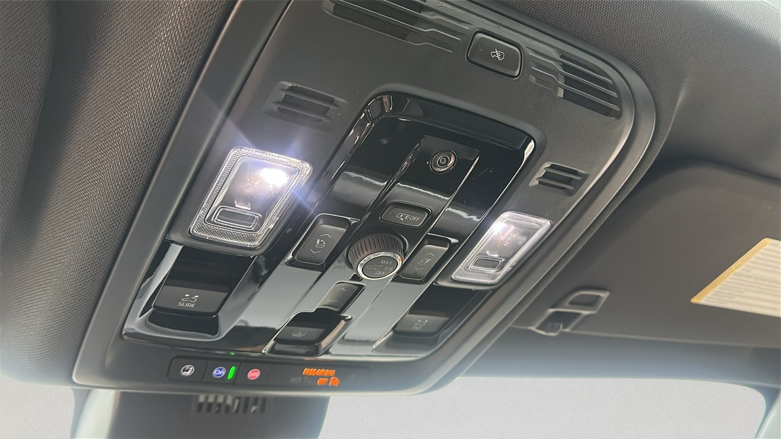 2026 Chevrolet Tahoe Premier - Photo 20