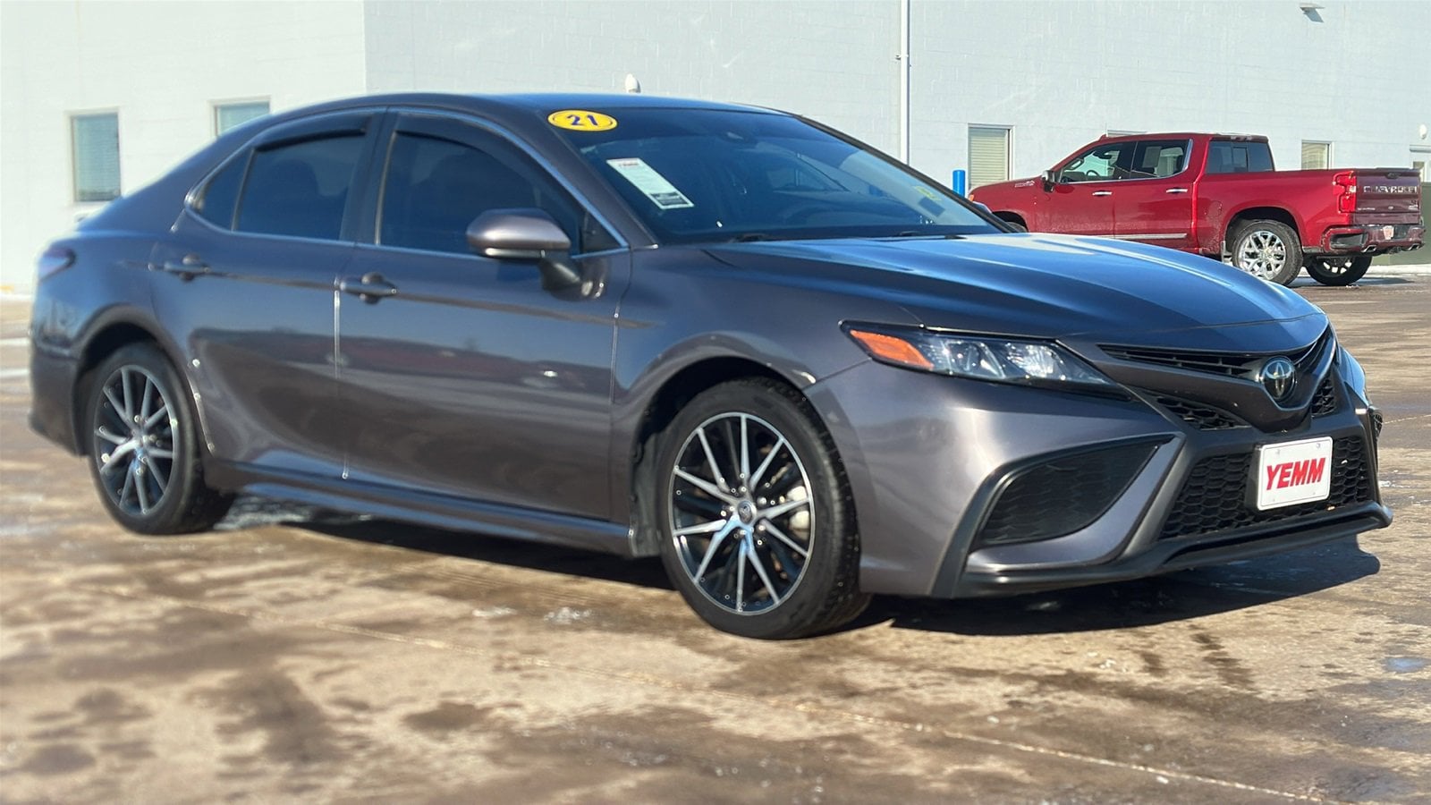 2021 Toyota Camry SE Nightshade's photo