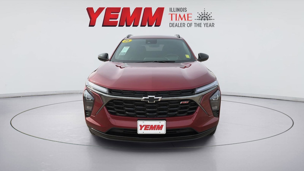 Used 2025 Chevrolet Trax 2RS SUV