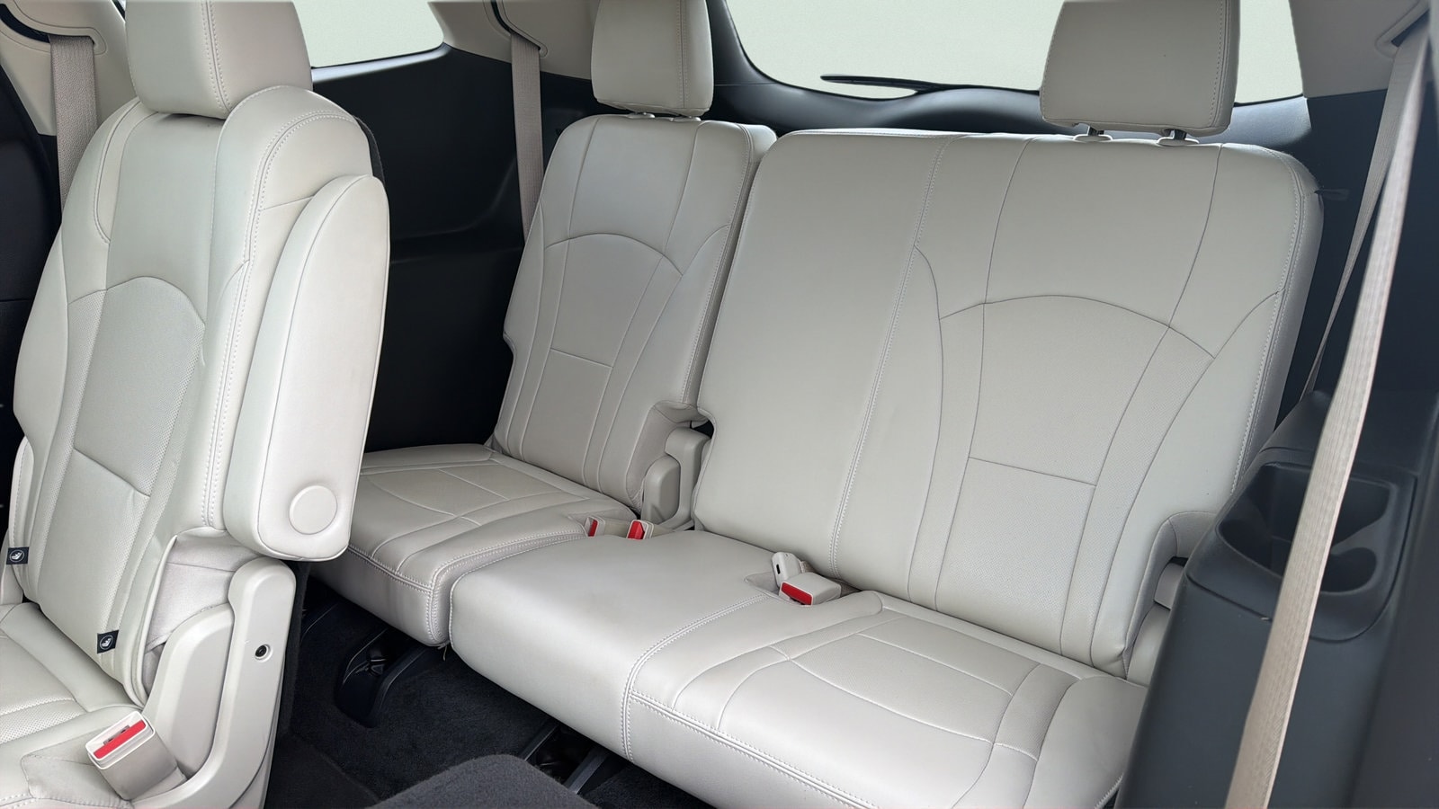2023 Buick Enclave Essence - Photo 7