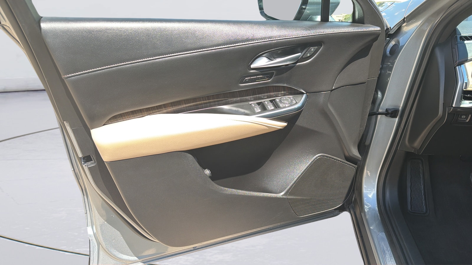 2024 Cadillac XT4 Premium Luxury - Photo 20