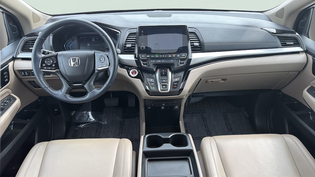 Certified 2023 Honda Odyssey Touring Minivan/Van