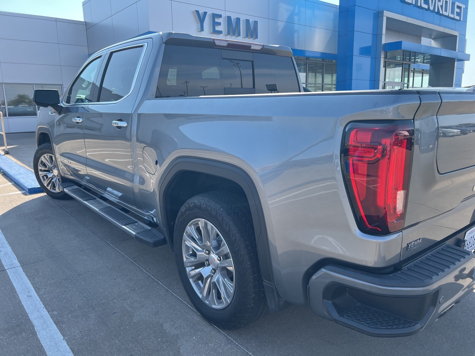 2021 Gmc Sierra 1500 Denali photo 3