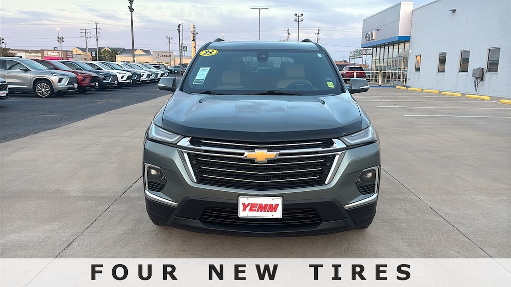 Certified 2023 Chevrolet Traverse LT Leather SUV