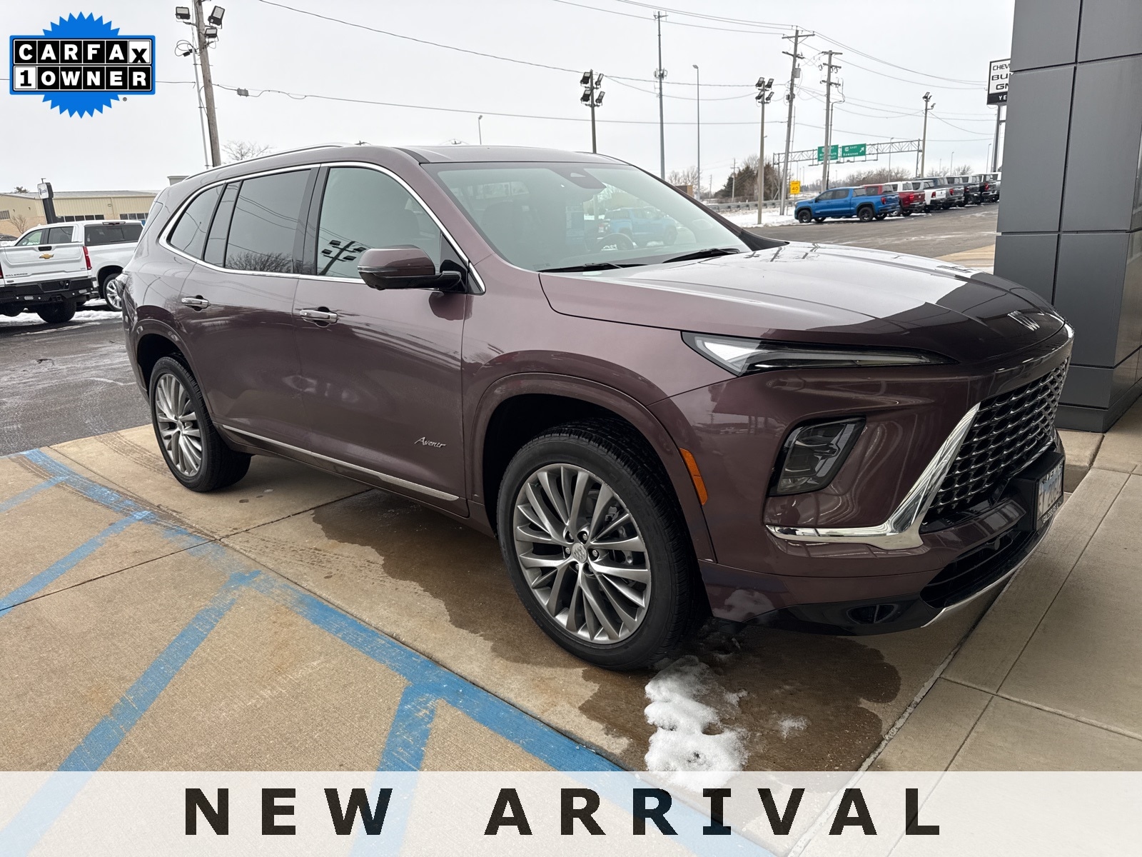 2025 Buick Enclave Avenir's photo