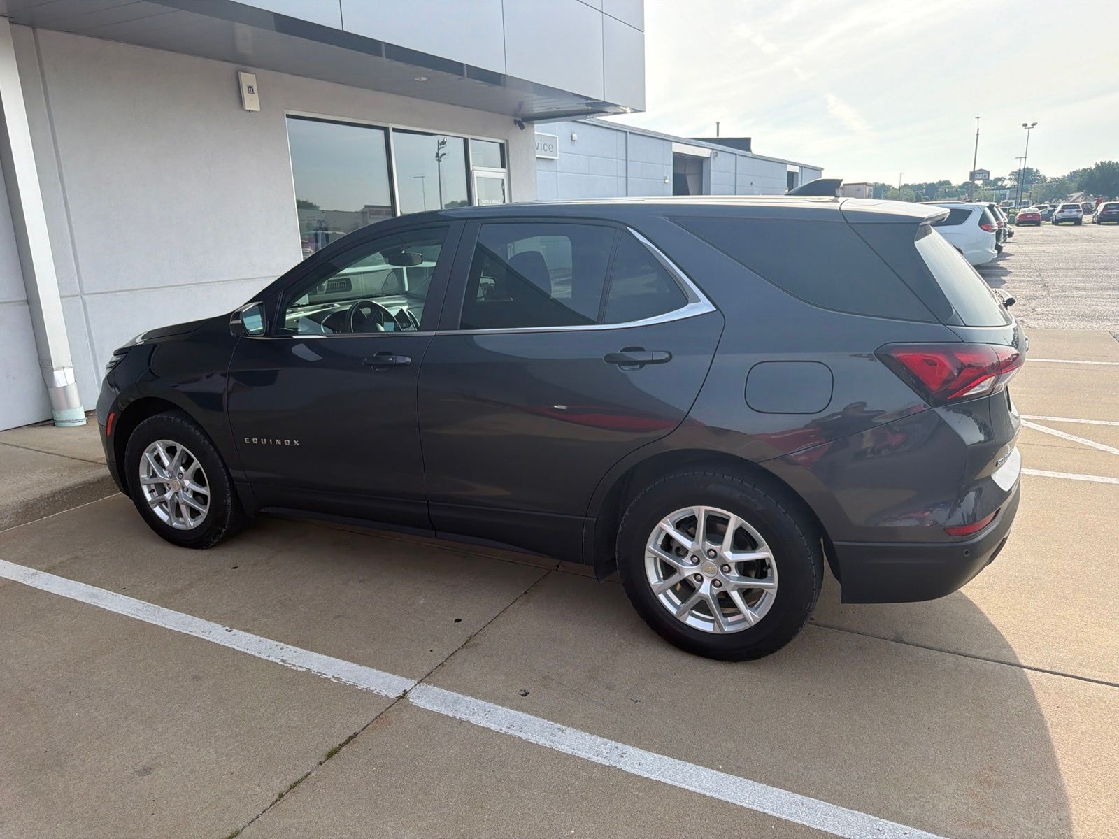 Used 2023 Chevrolet Equinox LT with VIN 3GNAXUEG5PS146577 for sale in Galesburg, IL