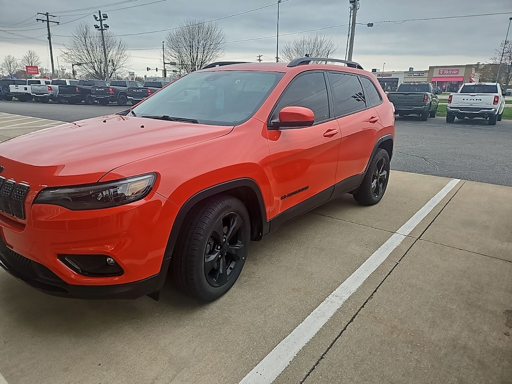 Certified 2021 Jeep Cherokee Altitude SUV