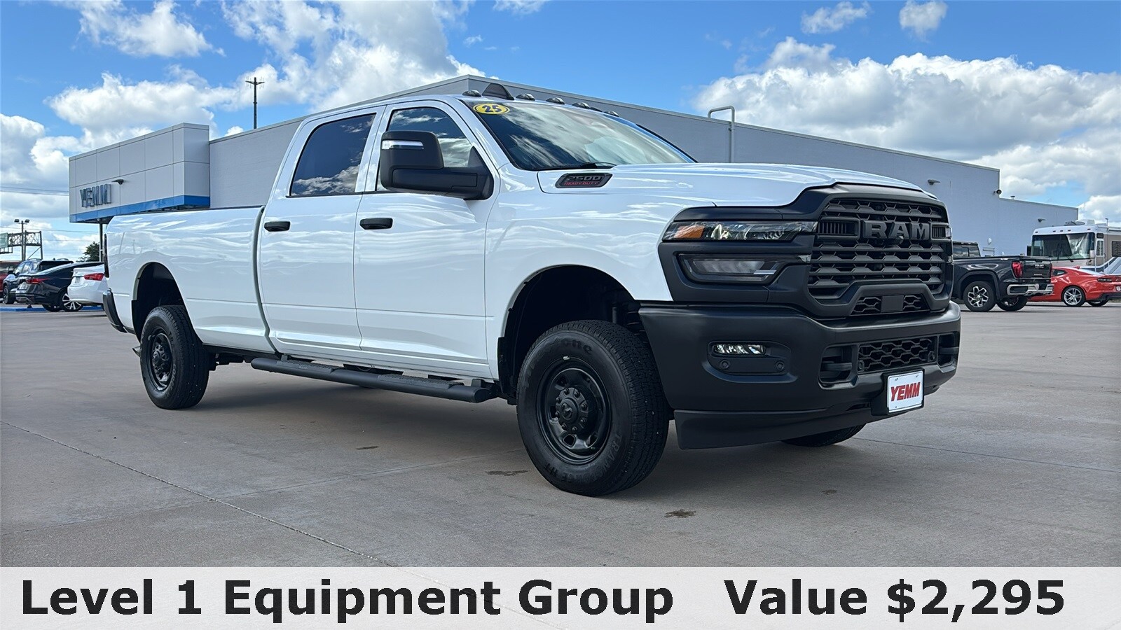 2025 Ram 2500 Tradesman photo 2