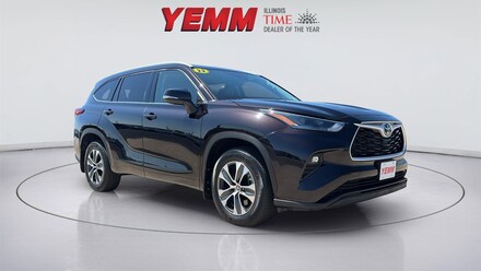 2022 Toyota Highlander XLE SUV