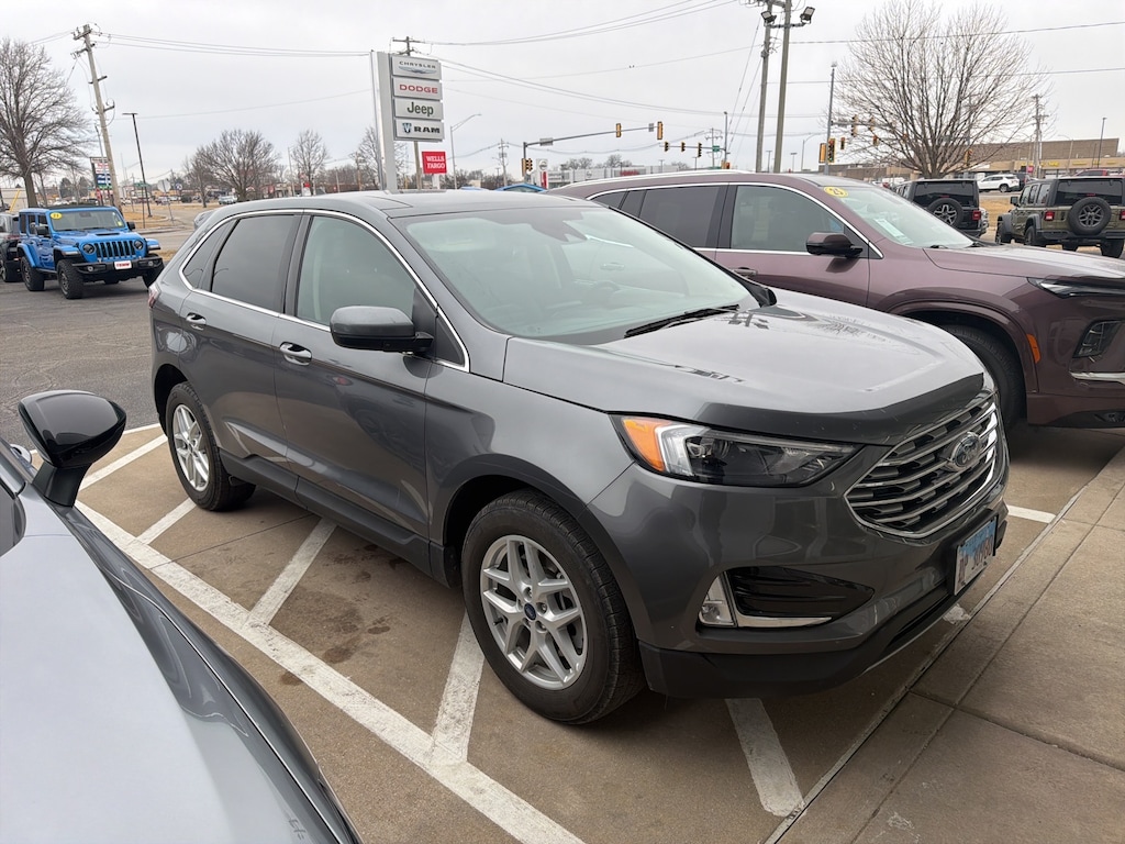 Used 2022 Ford Edge SEL SUV