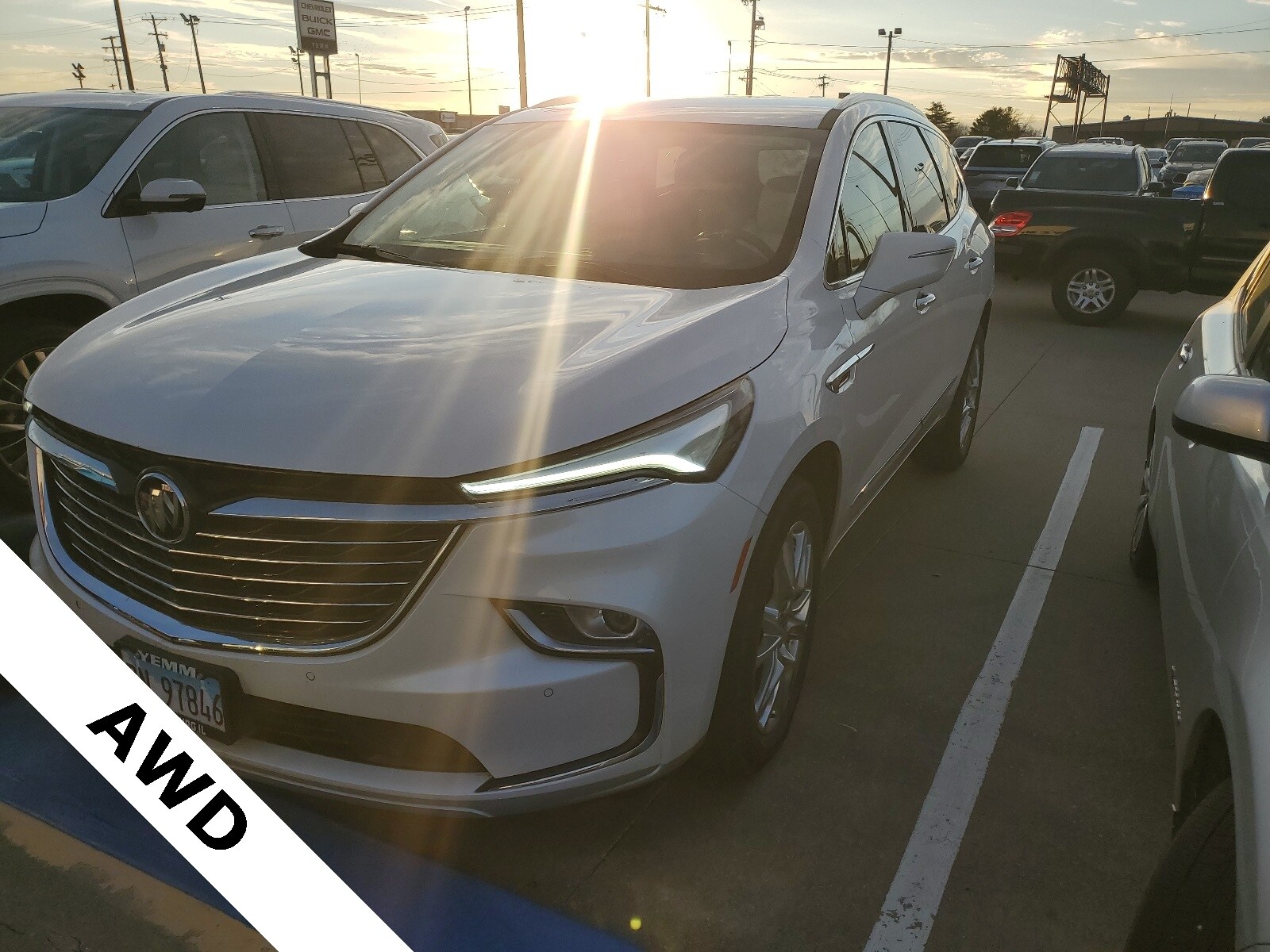 2023 Buick Enclave Premium photo 2