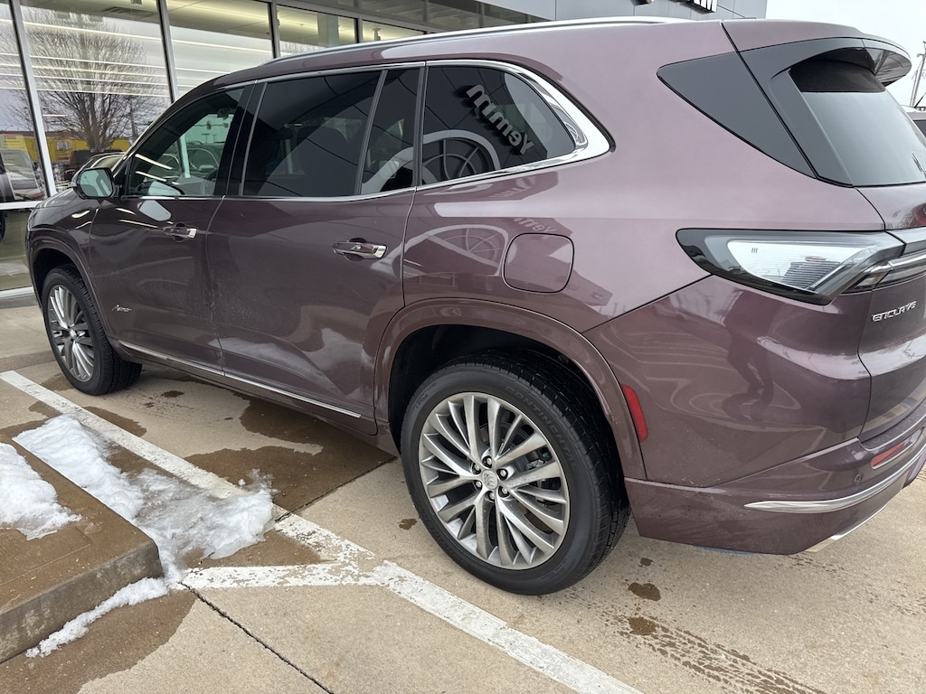 Certified 2025 Buick Enclave Avenir SUV