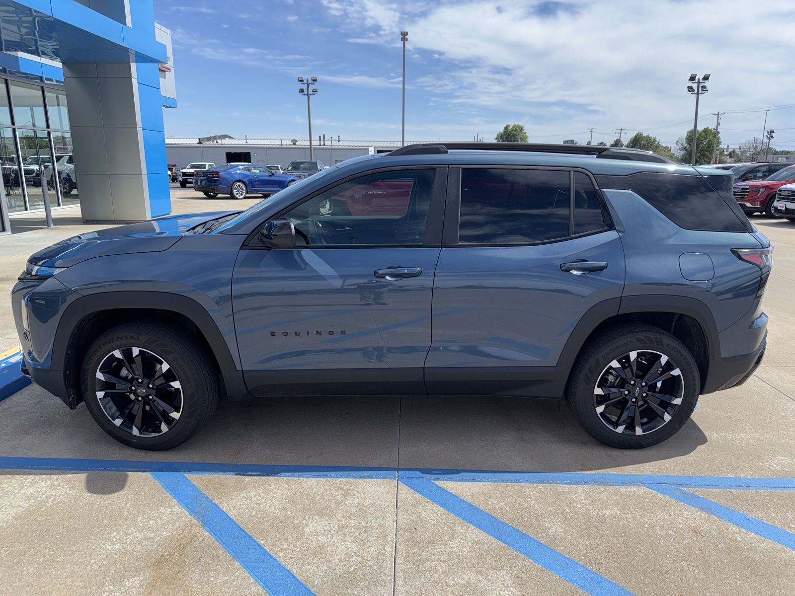 2025 Chevrolet Equinox RS 1.5T's photo