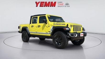 2023 Jeep Gladiator Sport Truck