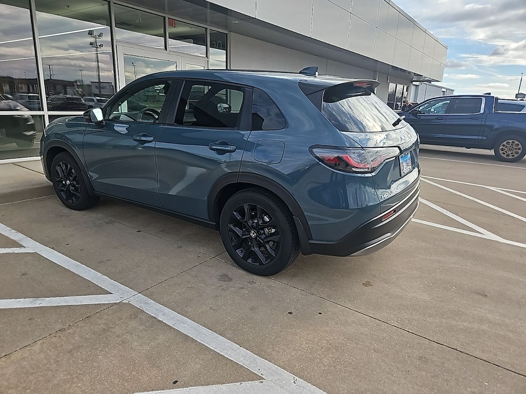 Used 2025 Honda HR-V Sport SUV