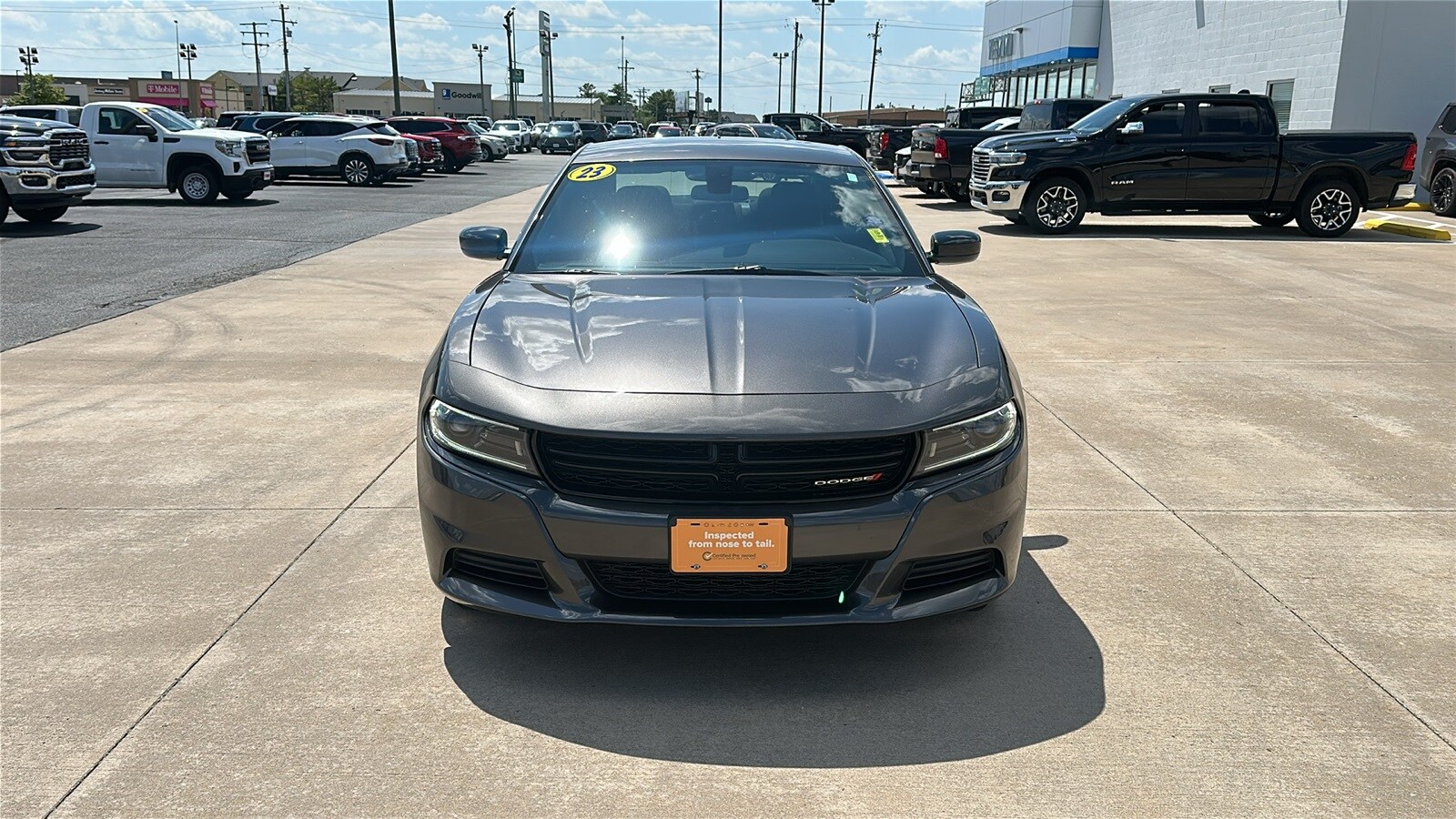 2023 Dodge Charger SXT photo 3