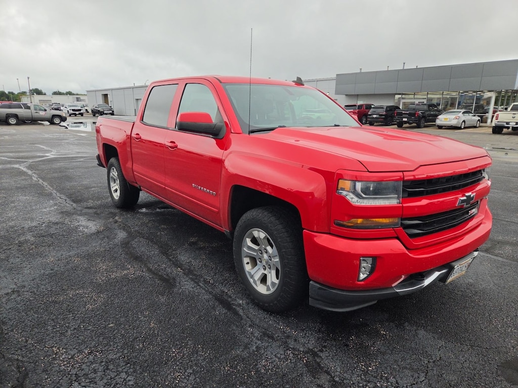 Used 2018 Chevrolet Silverado 1500 LT Truck