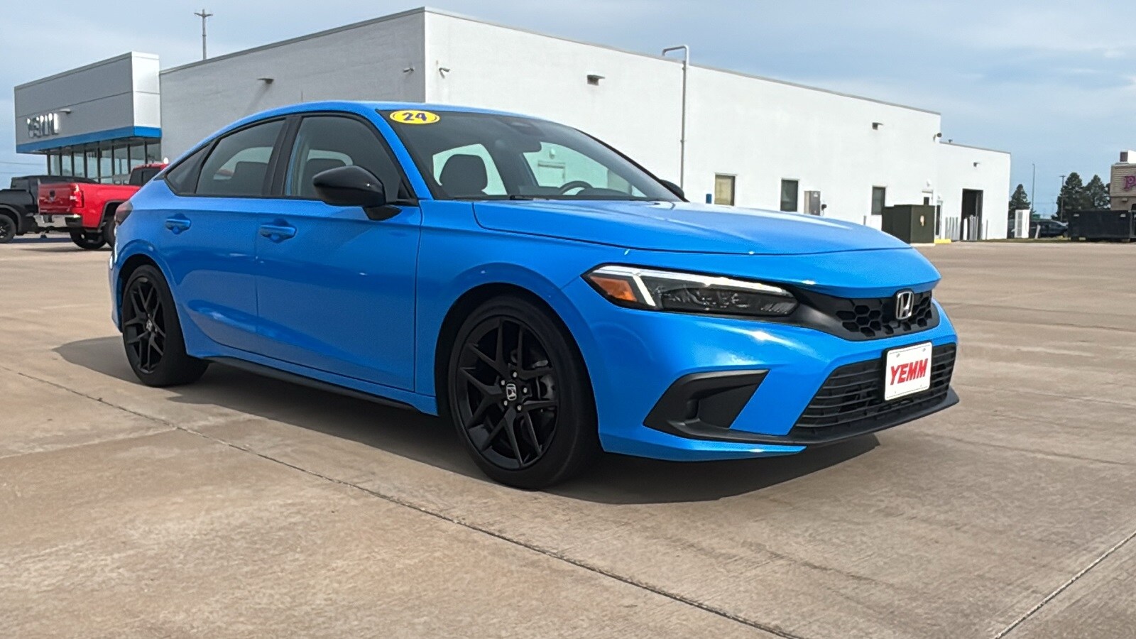 2024 Honda Civic Sport Hatchback photo 2