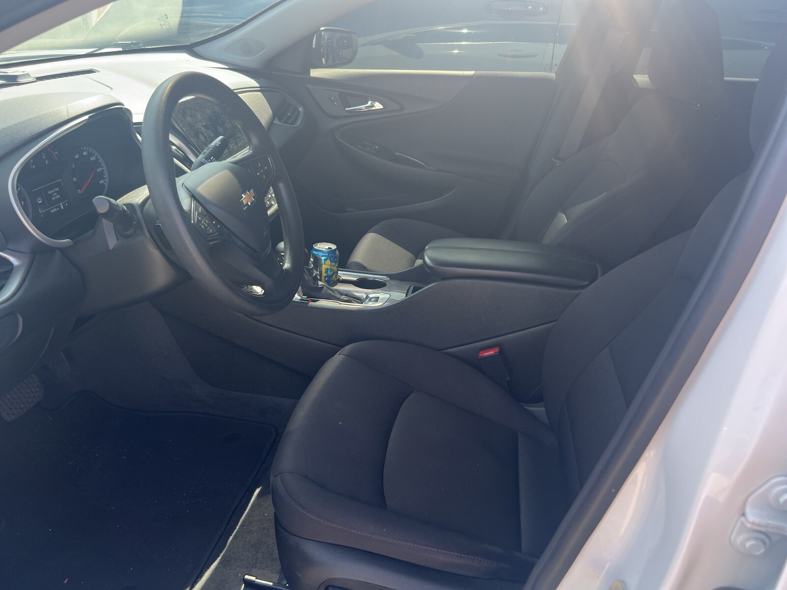 2023 Chevrolet Malibu 1LT photo 3
