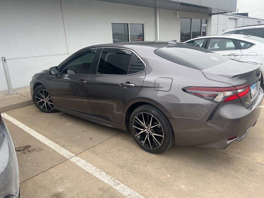 Used 2021 Toyota Camry Sedan