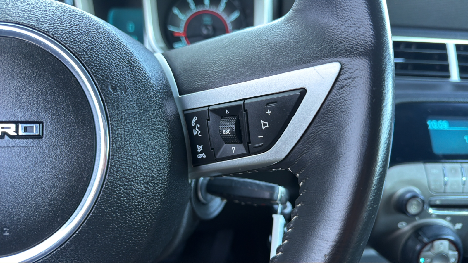 2011 Chevrolet Camaro 1LT - Photo 15