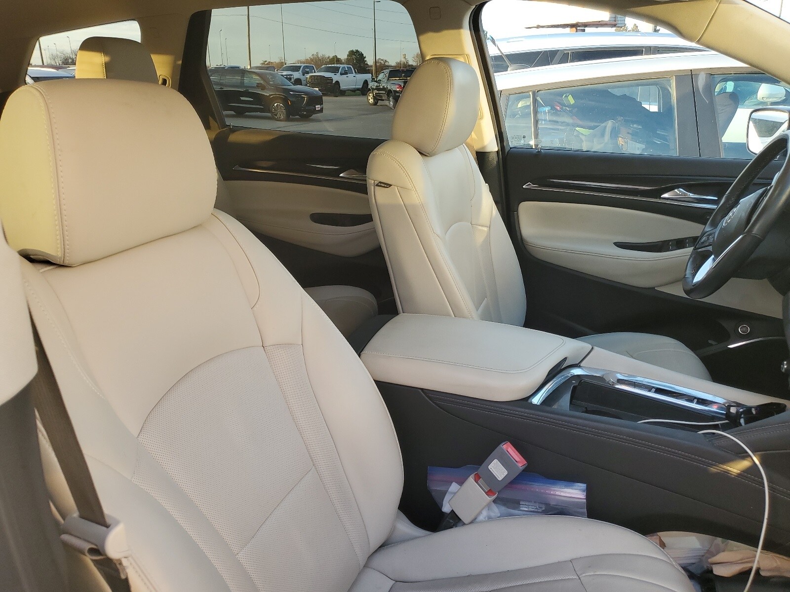 2023 Buick Enclave Premium photo 3