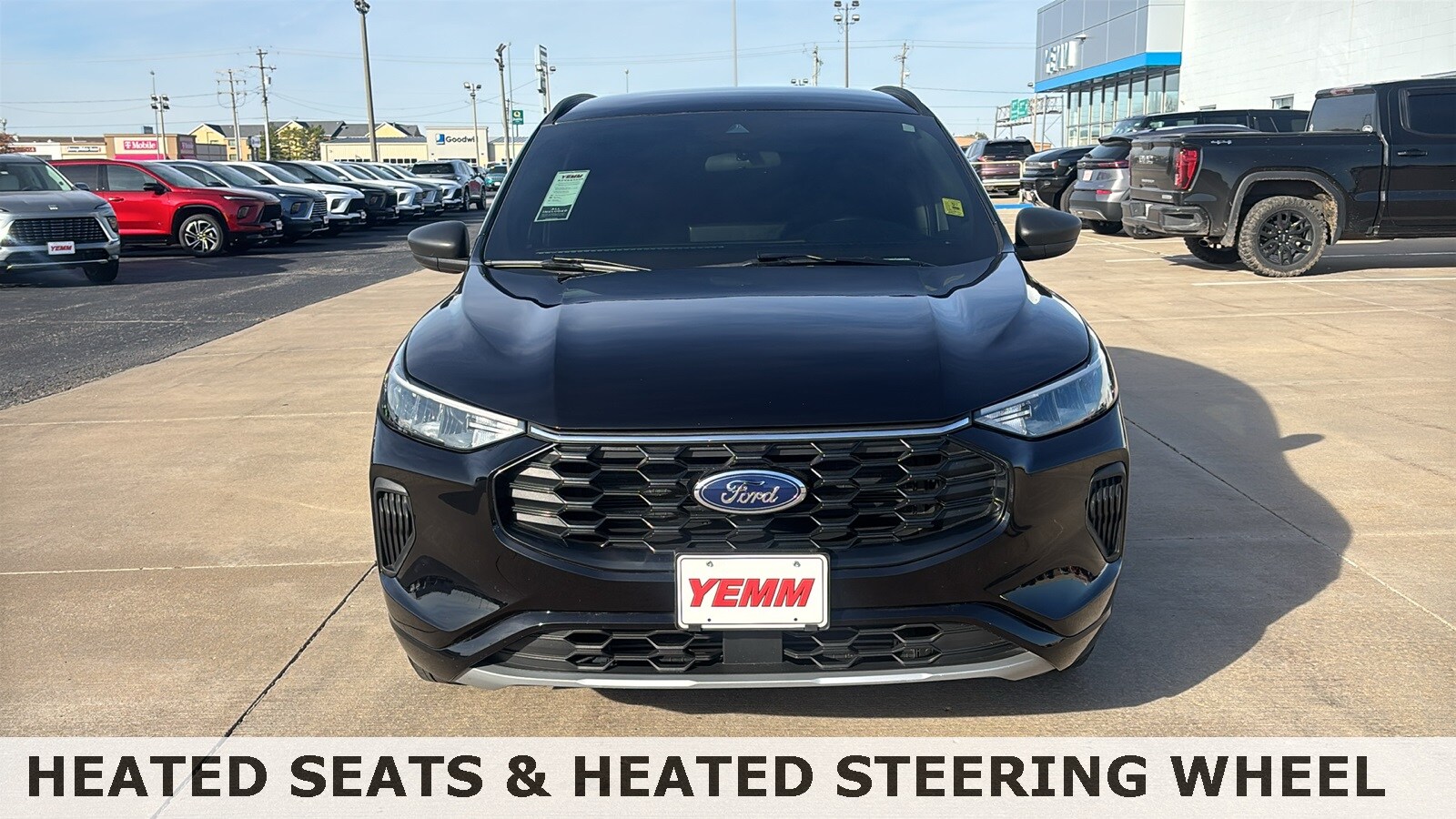 2023 Ford Escape ST-Line photo 2