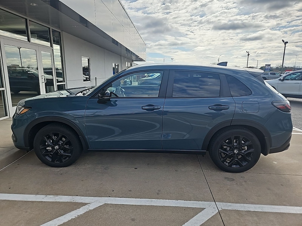 Used 2025 Honda HR-V Sport SUV