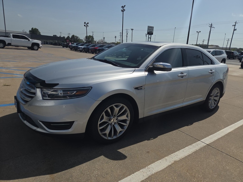 Used 2016 Ford Taurus Limited Sedan