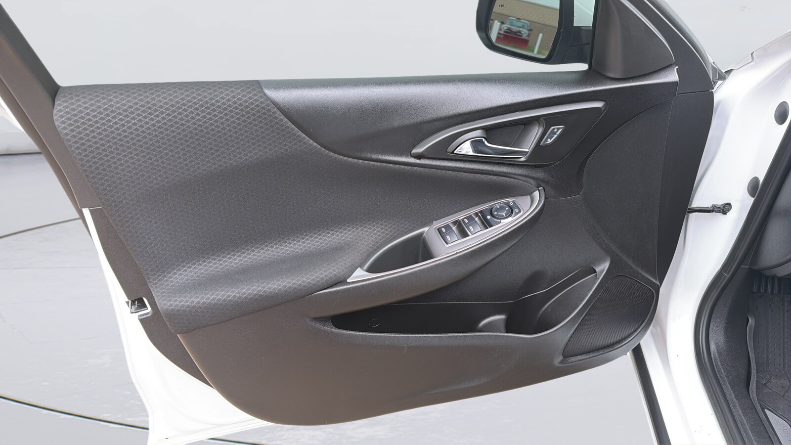 2025 Chevrolet Malibu RS - Photo 22
