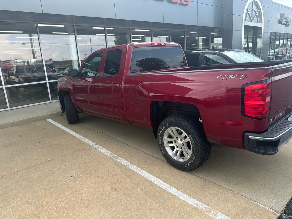 Used 2018 Chevrolet Silverado 1500 LT Truck