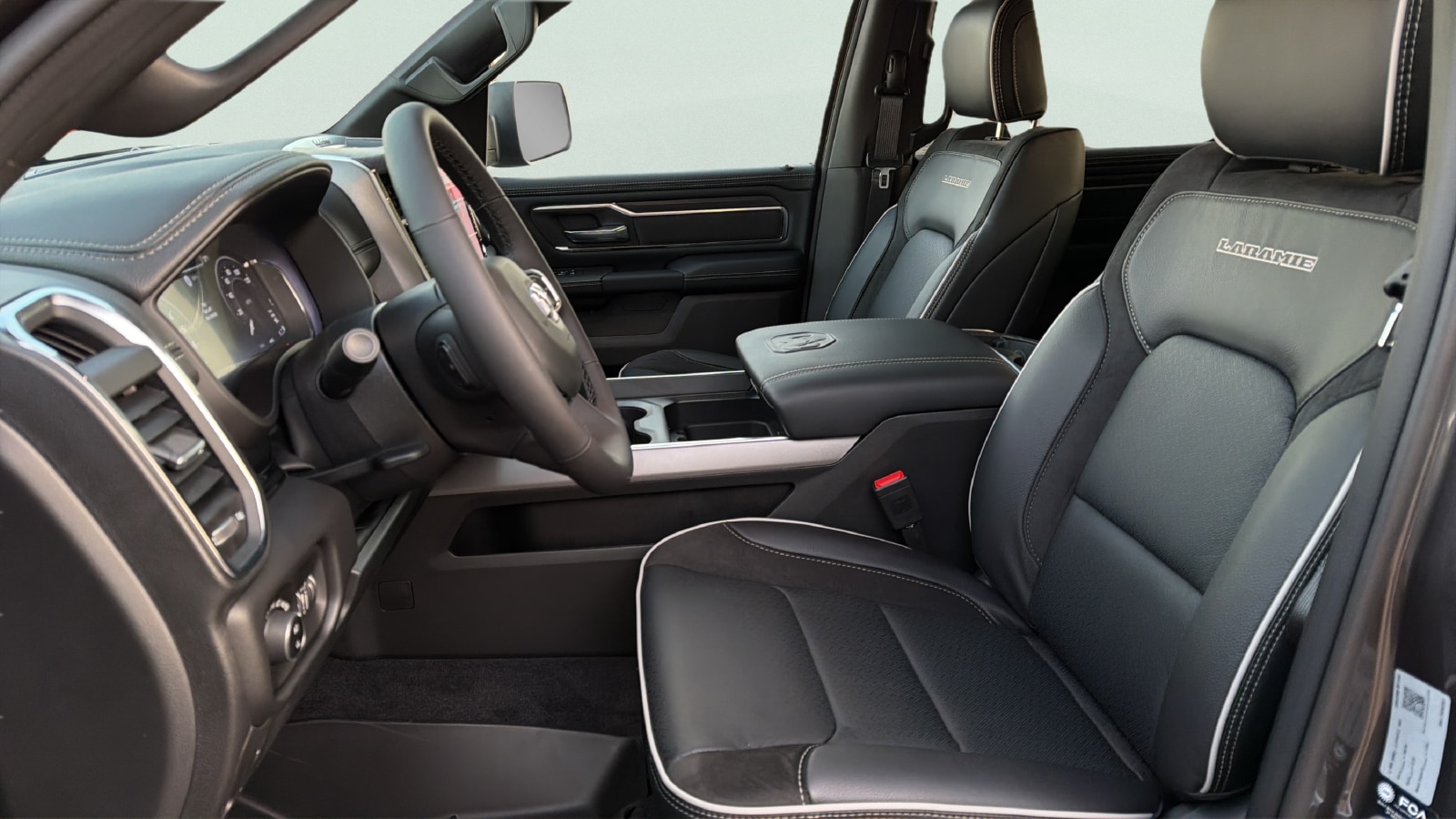 2026 RAM 1500 Laramie - Photo 11
