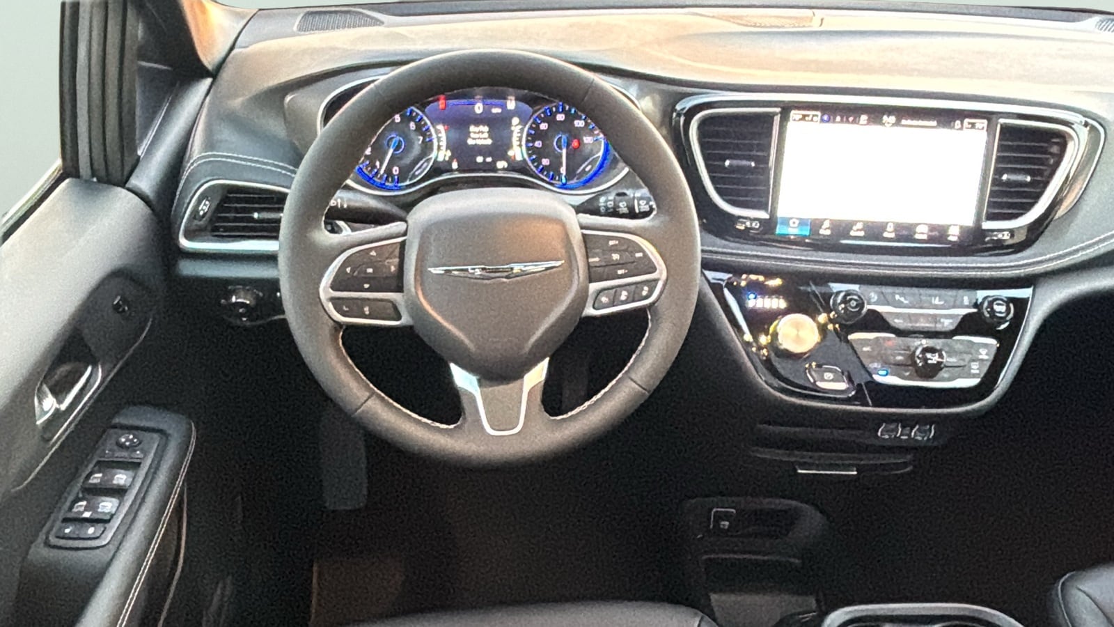 2025 Chrysler Pacifica Select - Photo 19