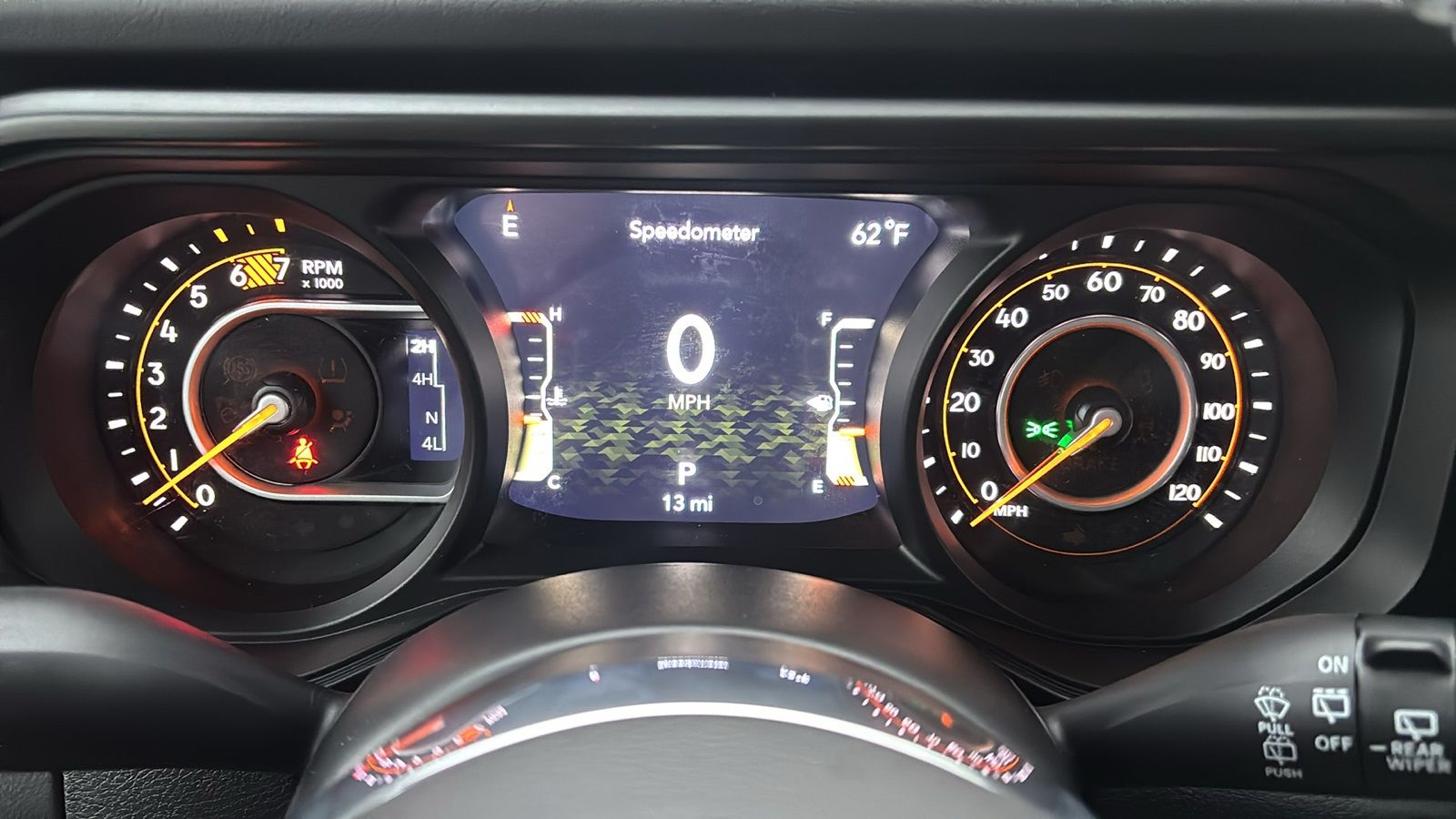 2025 Jeep Wrangler 4-Door Sahara - Photo 16