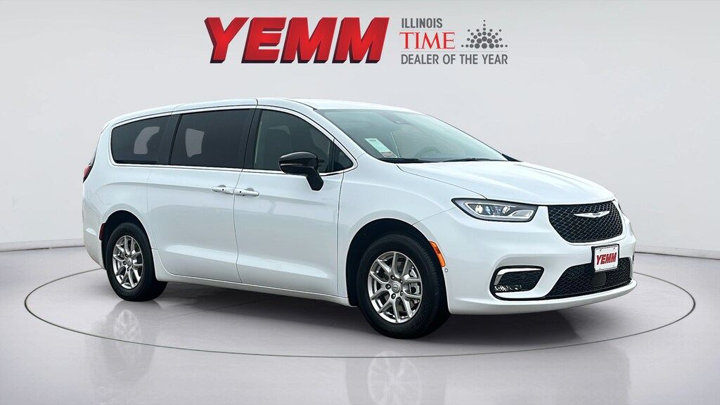 New 2026 Chrysler Pacifica SELECT Passenger Van