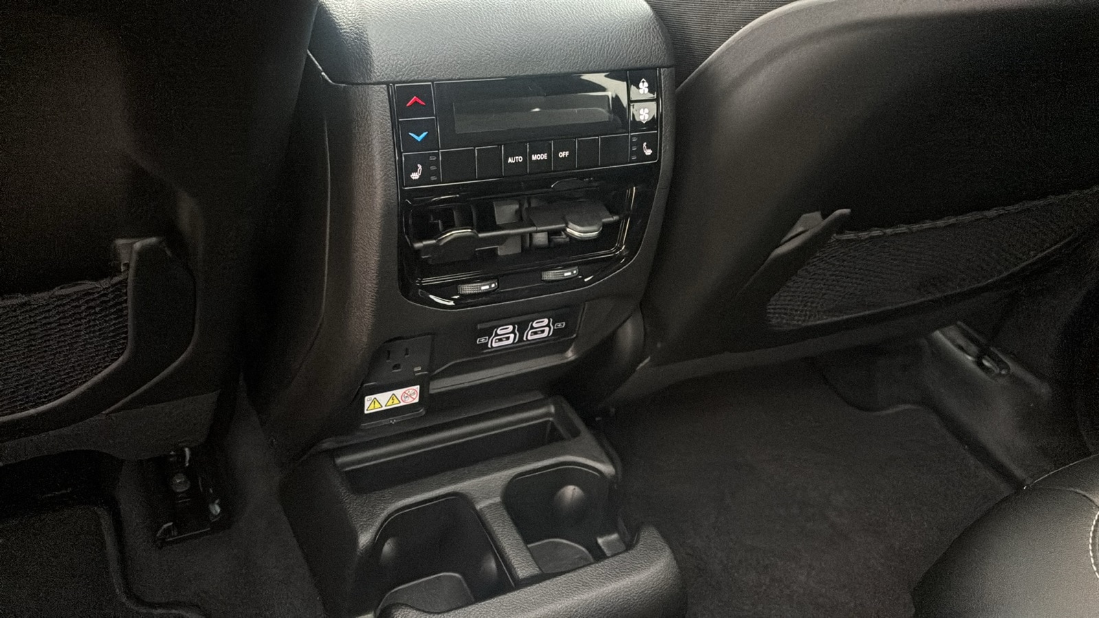 2025 Jeep Grand Cherokee L Limited - Photo 30