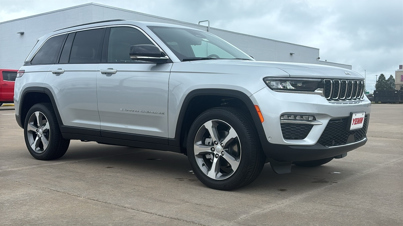 2025 Jeep Grand Cherokee Limited's photo