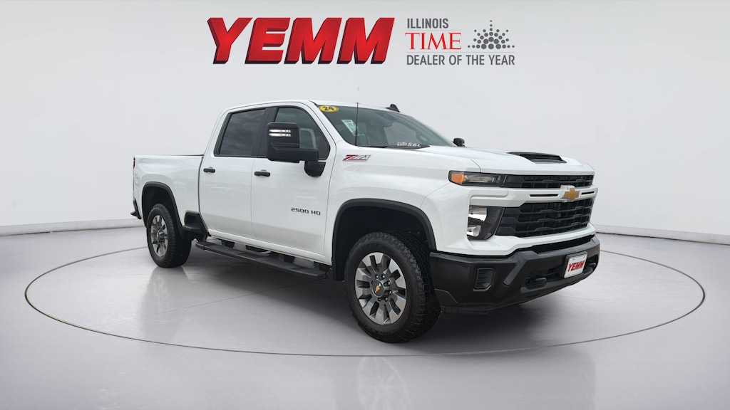Used 2024 Chevrolet Silverado 2500HD Custom Truck