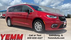 2025 Chrysler Pacifica SELECT Passenger Van