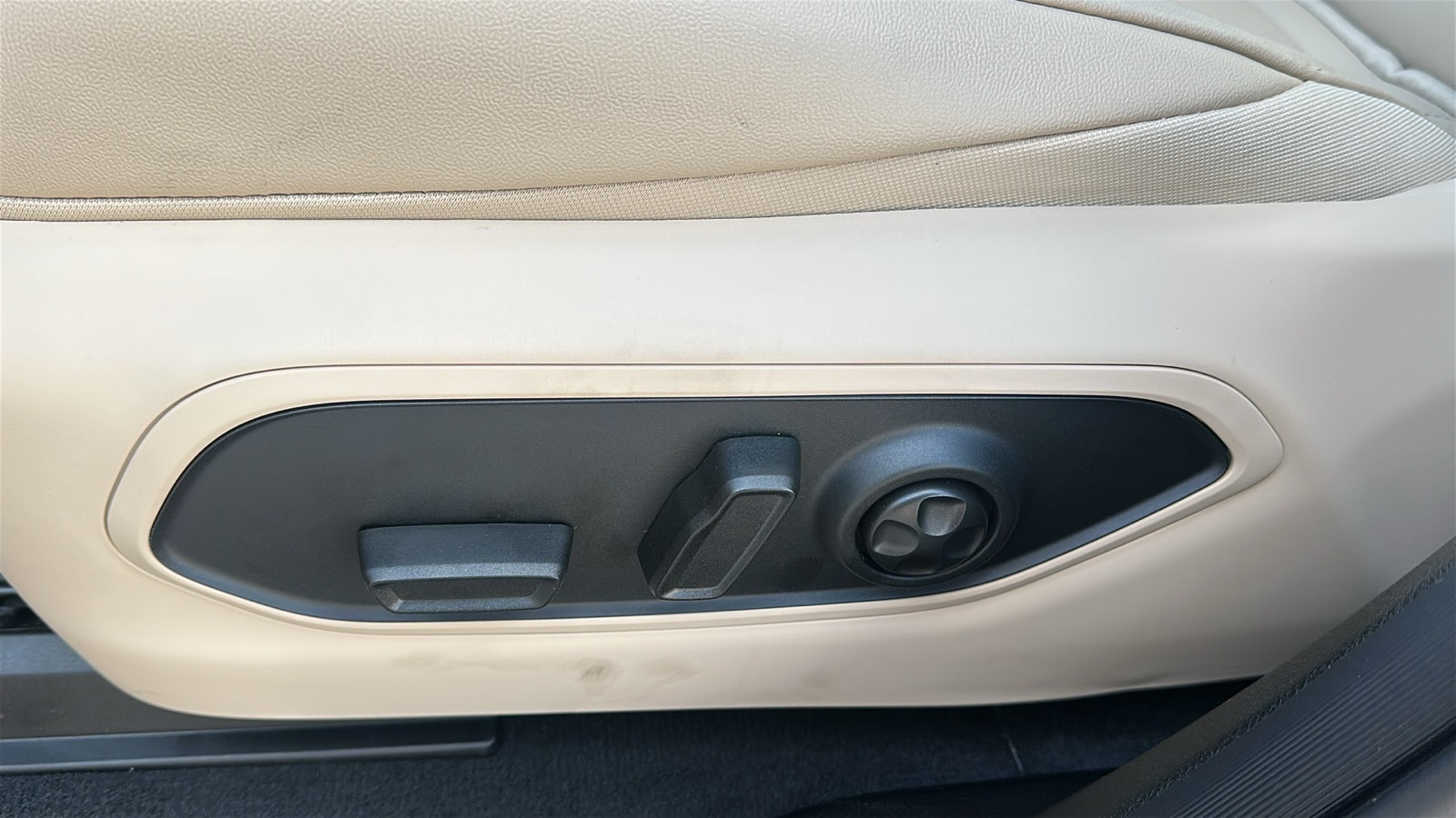 2025 Jeep Grand Cherokee L Limited - Photo 17