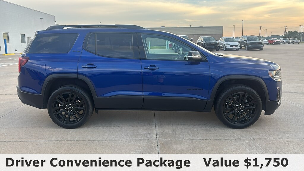 Used 2023 GMC Acadia SLE SUV