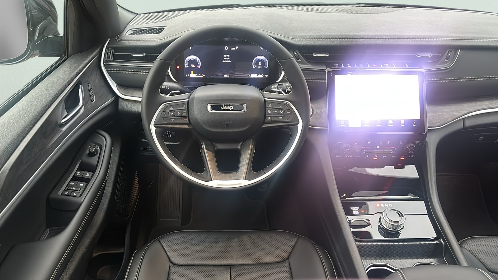 2025 Jeep Grand Cherokee L Limited - Photo 16